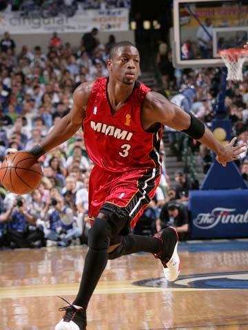 伊格莱西亚斯西甲对巴萨已打入5球，仅次于他对赫罗纳的6球（伊格莱西亚斯西甲对阵巴萨已进5球，仅逊于他面对赫罗纳的6球）