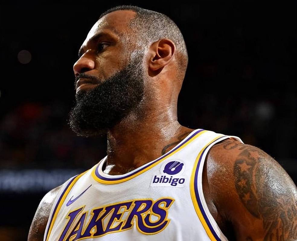 德转本赛季全球主场场均上座TOP25：多特拜仁前二，英博第19（德转盘点本季全球主场场均观众TOP25：多特、拜仁包揽前二，英博列第19）