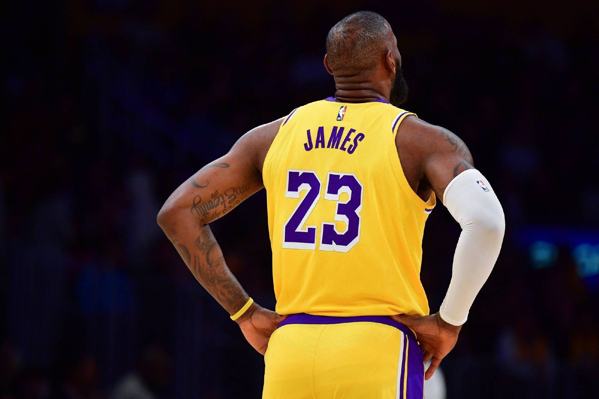 提前公布首发？塔帅：我会鼓励其他教练对阿森纳前这么做（塔帅：我鼓励对手在对阵阿森纳前提前公布首发阵容）