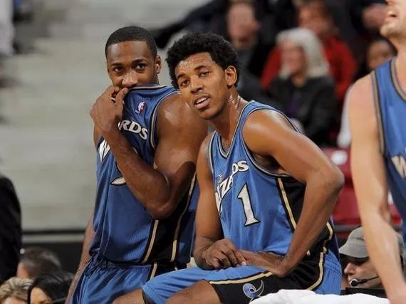 吉达国民总监：伊万-托尼不会在冬窗离开，转会传闻毫无根据（吉达国民总监辟谣：伊万-托尼冬窗留队，转会流言不实）