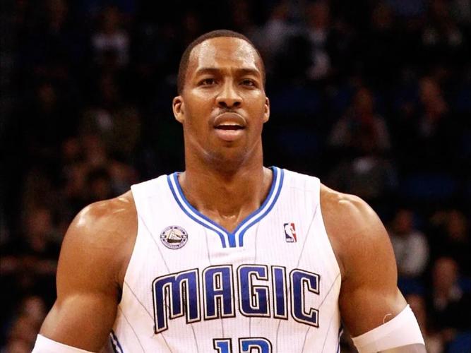 记者：李可并未参加申花赛前合练，明天能否首发存疑（李可缺席申花赛前合练，明日首发成疑）